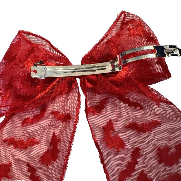 Bat Silhouette Barrette Hair Clip Red Lace Mesh 8"x 6" Halloween Goth NWOT - Picture 3 of 3